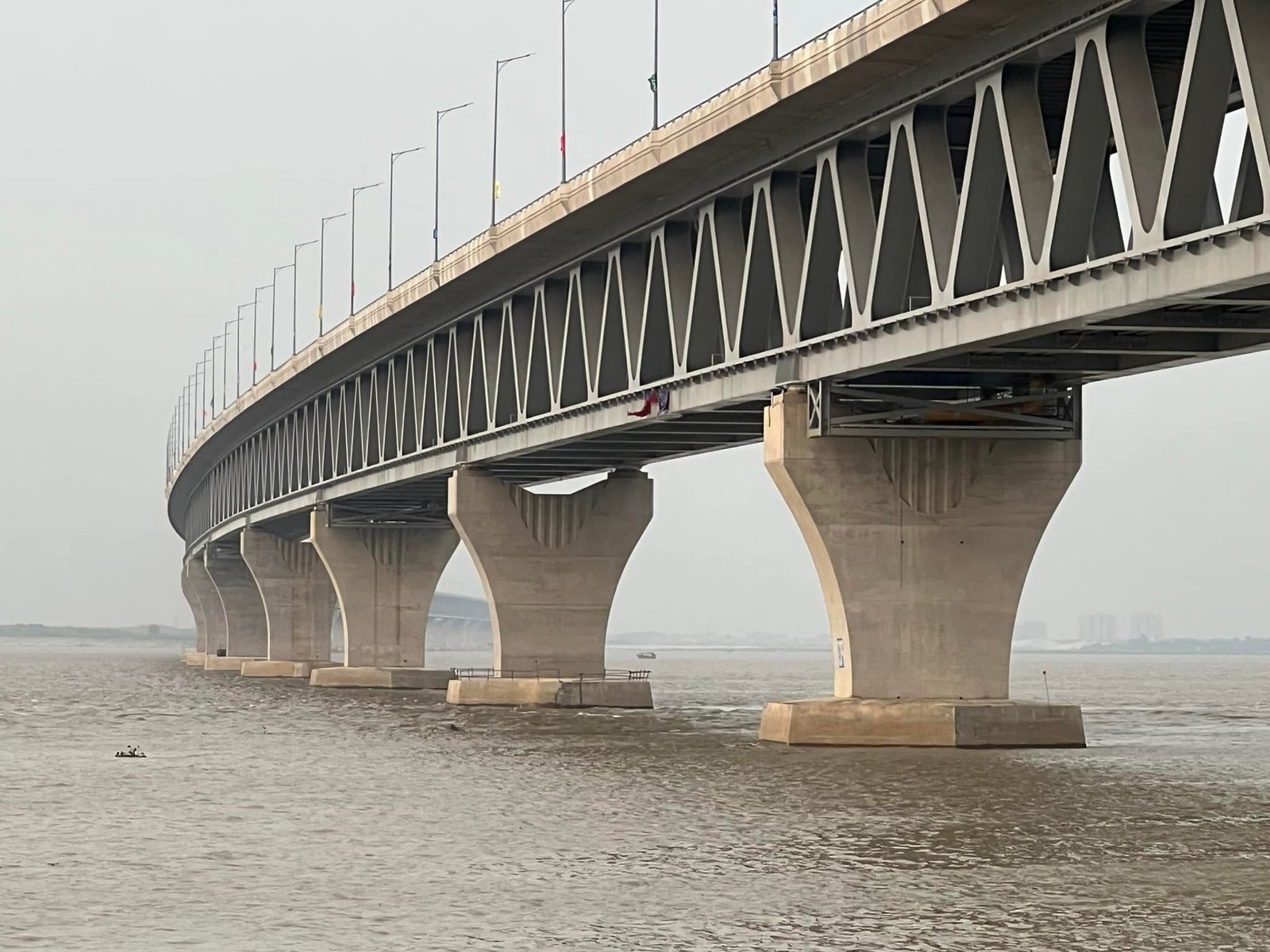 পদ্মা সেতু উদ্বোধন উপলক্ষে পুলিশের ট্রাফিক নির্দেশনা